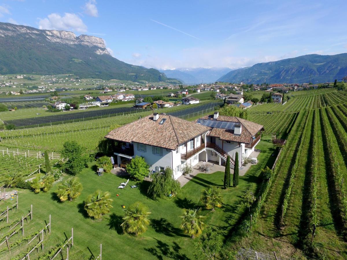 Weinhof Mumelter Daire Appiano Sulla Strada Del Vino Dış mekan fotoğraf